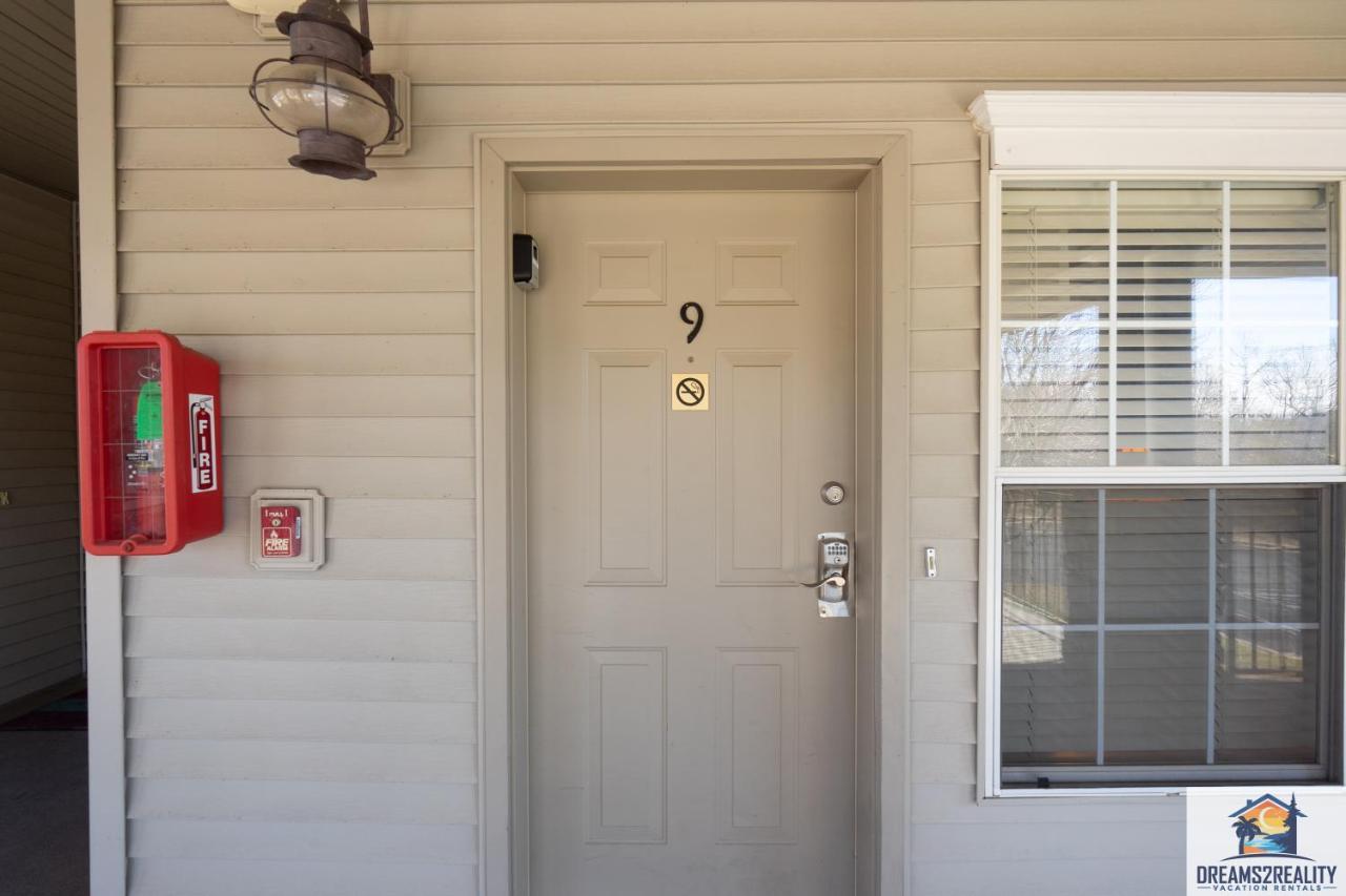 1Bd King Condo With 2 Person Jacuzzi Tub - Near The Strip - Free Tickets Included - T1-9 Branson Eksteriør billede